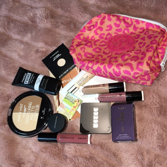 Makeup lot various pieces - Picture 3 of 3